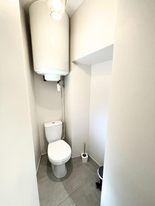 Studio bien équipé à 2 pas de la gare Béziers Extérieur photo